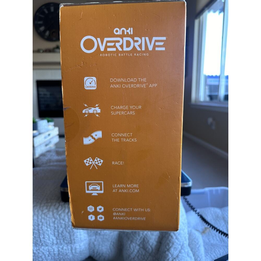 Anki Overdrive Starter Kit - Picture 4 of 6